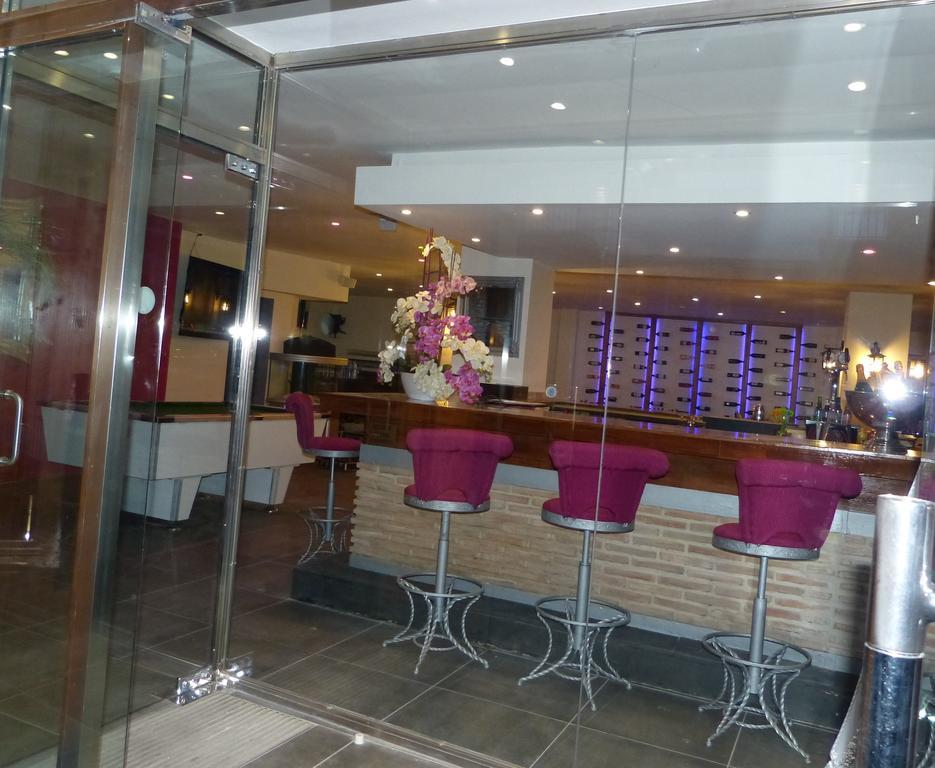 Hotel Copacabana Pas De La Casa Zewnętrze zdjęcie