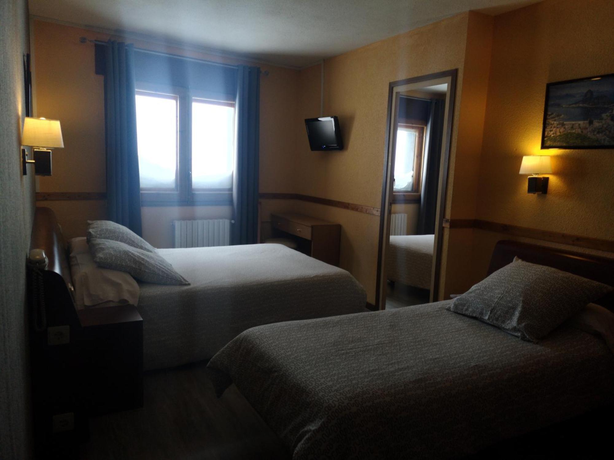 Hotel Copacabana Pas De La Casa Zewnętrze zdjęcie